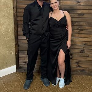 Elegant Black Evening Gown